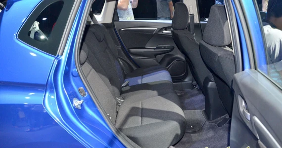 รูปภาพ ฮอนด้า Honda Jazz SV AT ปี 2014
