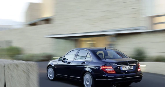 รูปภาพ เมอร์เซเดส-เบนซ์ Mercedes-benz C-Class C200 Style ปี 2012