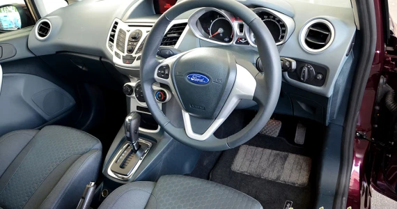 รูปภาพ ฟอร์ด Ford Fiesta 5Dr 1.6 Sport Ultimate PowerShift ปี 2011