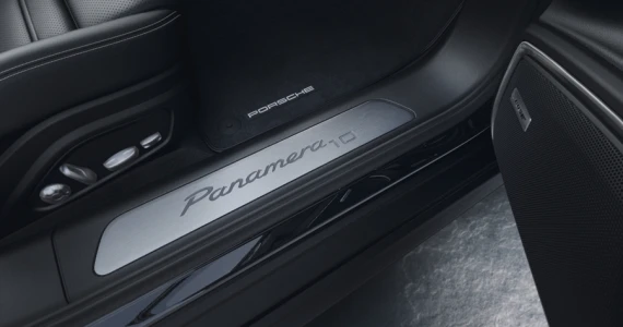 รูปภาพ ปอร์เช่ Porsche Panamera 4 E-Hybrid 10 Years Edition ปี 2020