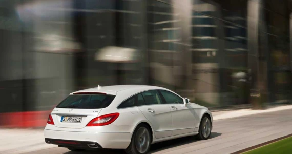 รูปภาพ เมอร์เซเดส-เบนซ์ Mercedes-benz CLS-Class CLS250 D Shooting Brake AMG Premium ปี 2012