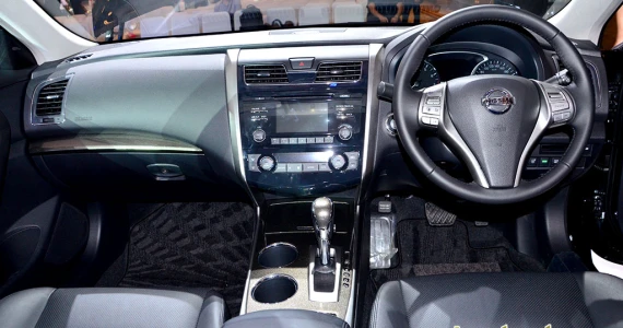 รูปภาพ นิสสัน Nissan Teana 2.5 XV ปี 2013