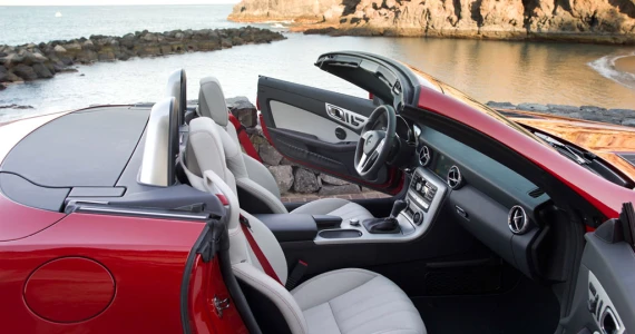 รูปภาพ เมอร์เซเดส-เบนซ์ Mercedes-benz SLK-Class SLK200 BlueEFFICIENCY Sports AMG Roadster ปี 2011