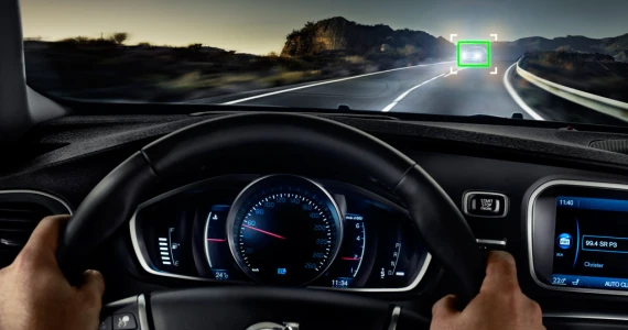 รูปภาพ วอลโว่ Volvo V40 T5 B ปี 2013