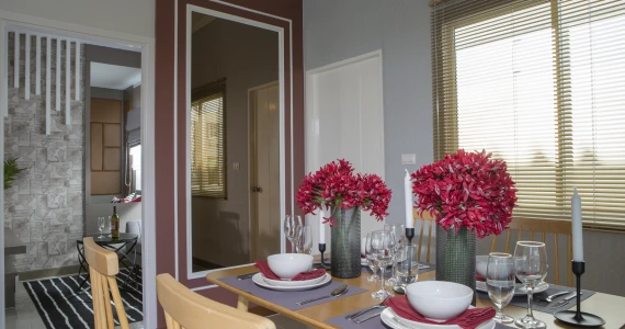 รูปภาพ ประภัสสร วิลล์ อมตะนคร-หนองตำลึง (Praphassorn Ville Amata Nakorn-Nong Tumlueng)