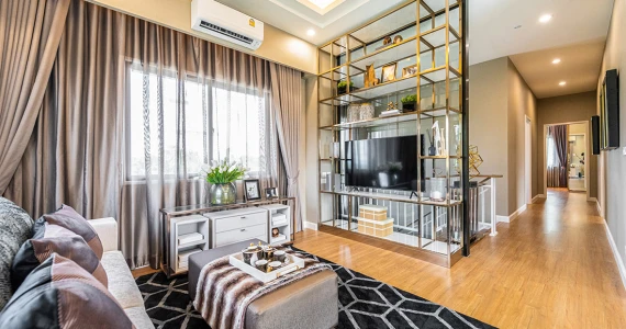 รูปภาพ ชีวารมย์ นครอินทร์ (Chewarom Nakhon In)