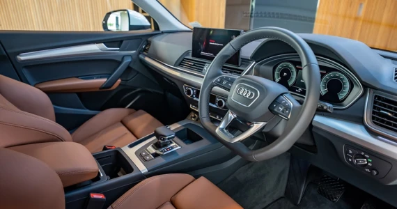 รูปภาพ อาวดี้ Audi Q5 55 TFSI e quattro S line ปี 2022