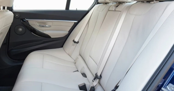 รูปภาพ บีเอ็มดับเบิลยู BMW Series 3 320i Sport ปี 2015
