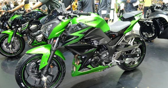 รูปภาพ คาวาซากิ Kawasaki Z 300 ปี 2017