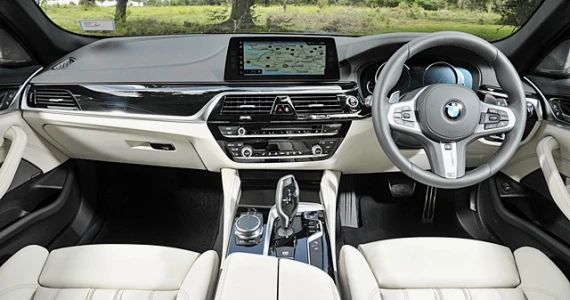 รูปภาพ บีเอ็มดับเบิลยู BMW Series 5 530i Touring M Sport ปี 2018