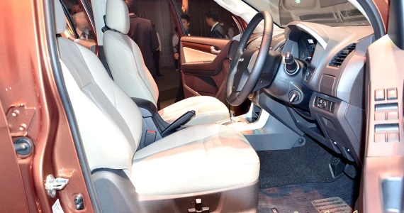 รูปภาพ อีซูซุ Isuzu MU-X 3.0 VGS Z-Prestige 4X4 Navi ปี 2013