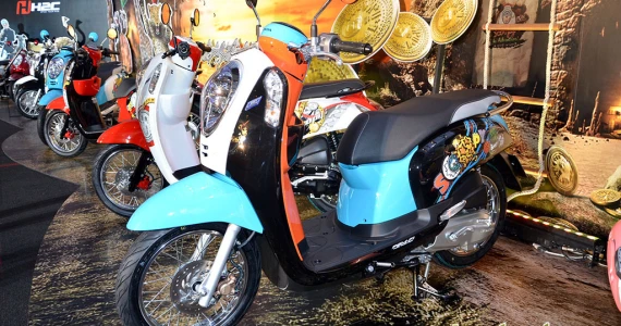 รูปภาพ ฮอนด้า Honda Scoopy i Vivid Me 2014 ACF110SFF (TH) ปี 2014