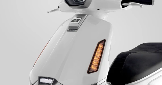 รูปภาพ อีเอ็ม EM Milano (Standard) ปี 2025