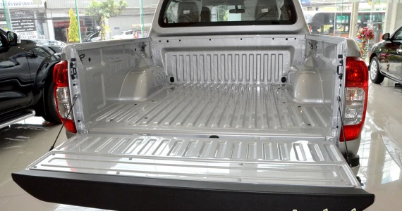 รูปภาพ นิสสัน Nissan Navara NP300 Double Cab Calibre E 6MT ปี 2014