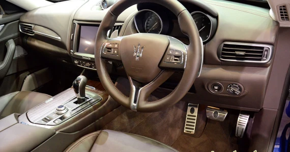 รูปภาพ มาเซราติ Maserati Levante Diesel ปี 2017