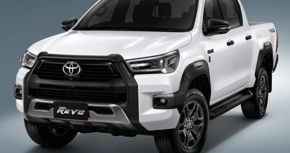 รูปภาพ โตโยต้า Toyota Revo Double Cab Prerunner 2.4 Mid AT 60th Anniversary ปี 2022