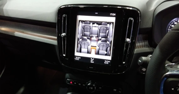 รูปภาพ วอลโว่ Volvo XC40 T4 Momentum ปี 2018