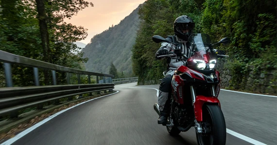 รูปภาพ เบเนลลี Benelli TRK 251 ปี 2018