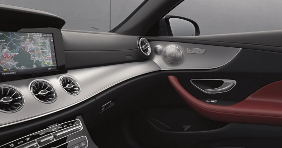 รูปภาพ เมอร์เซเดส-เบนซ์ Mercedes-benz E-Class E300 Cabriolet AMG Dynamic (MY20) ปี 2020