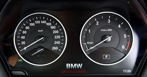 รูปภาพ บีเอ็มดับเบิลยู BMW X1 sDrive18d xLine ปี 2016