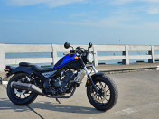 Honda Rebel H2C 300 Bobber Bike ประหยัดคล่องตัว 500 คันเท่านั้น