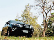 รีวิว Toyota Fortuner 2.8 V เติมเต็มความสุขให้ครอบครัวสมบูรณ์แบบ