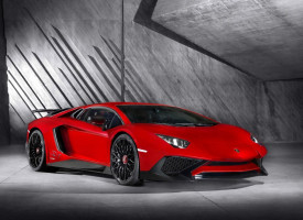 อันดับที่ 1: Lamborghini Aventador LP750-4 Superveloce