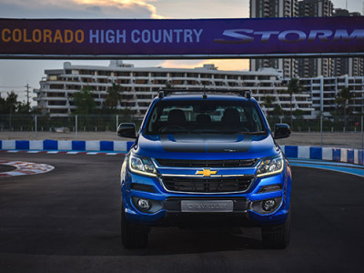 Chevrolet Colorado High Country Storm เผยสีฟ้าใหม่ ในงาน Motor Show 2017