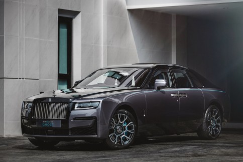 โรลส์-รอยซ์ Rolls-Royce Ghost Black Badge ปี 2023
