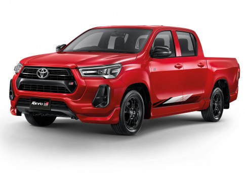 โตโยต้า Toyota Revo GR Sport 2.8 AT Lo-Floor ปี 2022