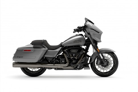 ฮาร์ลีย์-เดวิดสัน Harley-Davidson CVO Street Glide ปี 2023
