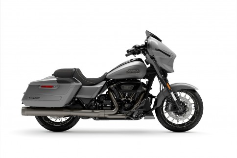 ฮาร์ลีย์-เดวิดสัน Harley-Davidson CVO Street Glide MY2022 ปี 2023