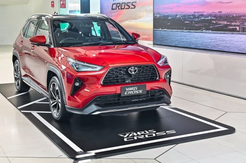 โตโยต้า Toyota-Yaris Cross HEV Premium Luxury-ปี 2023