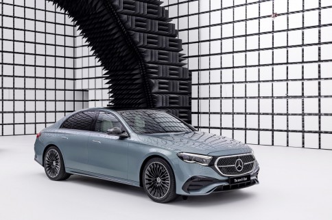 เมอร์เซเดส-เบนซ์ Mercedes-benz E-Class E 350 e AMG Dynamic ปี 2024