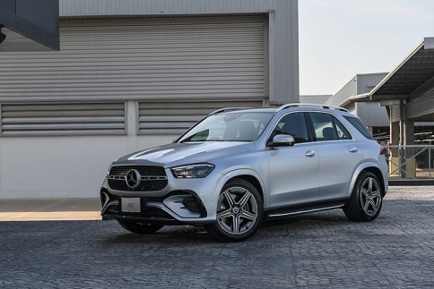 เมอร์เซเดส-เบนซ์ Mercedes-benz-GLE-Class GLE 300 d 4MATIC AMG Line-ปี 2024