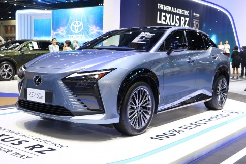 เลกซัส Lexus RZ 450e Luxury ปี 2023