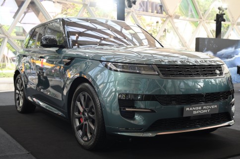 แลนด์โรเวอร์ Land Rover Range Rover Sport Dynamic SE Plug-In Hybrid ปี 2023