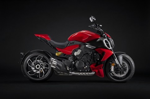 ดูคาติ Ducati Diavel V4 ปี 2023