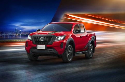 นิสสัน Nissan Navara Double Cab CALIBRE E 6MT Black Edition ปี 2022