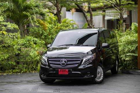 เมอร์เซเดส-เบนซ์ Mercedes-benz V-Class Vito 119 CDI Tourer Select ปี 2022