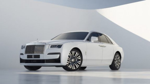 โรลส์-รอยซ์ Rolls-Royce-Ghost new Ghost-ปี 2020