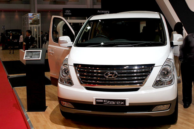 Best MPV - Hyundai Grand Starex Premium