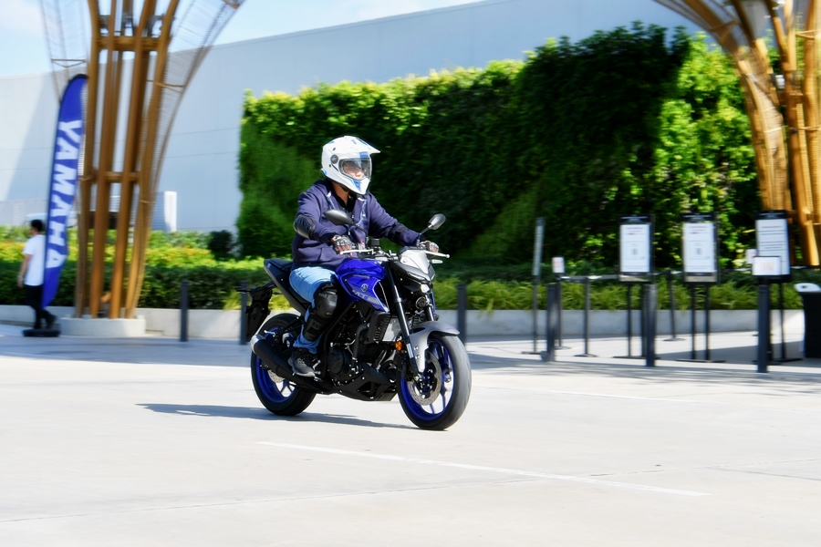 รีวิว ลองขี่ Yamaha MT-03 ไมเนอร์เชนจ์ ปรับเยอะ ท่านั่งสบายสไตล์ MT ...