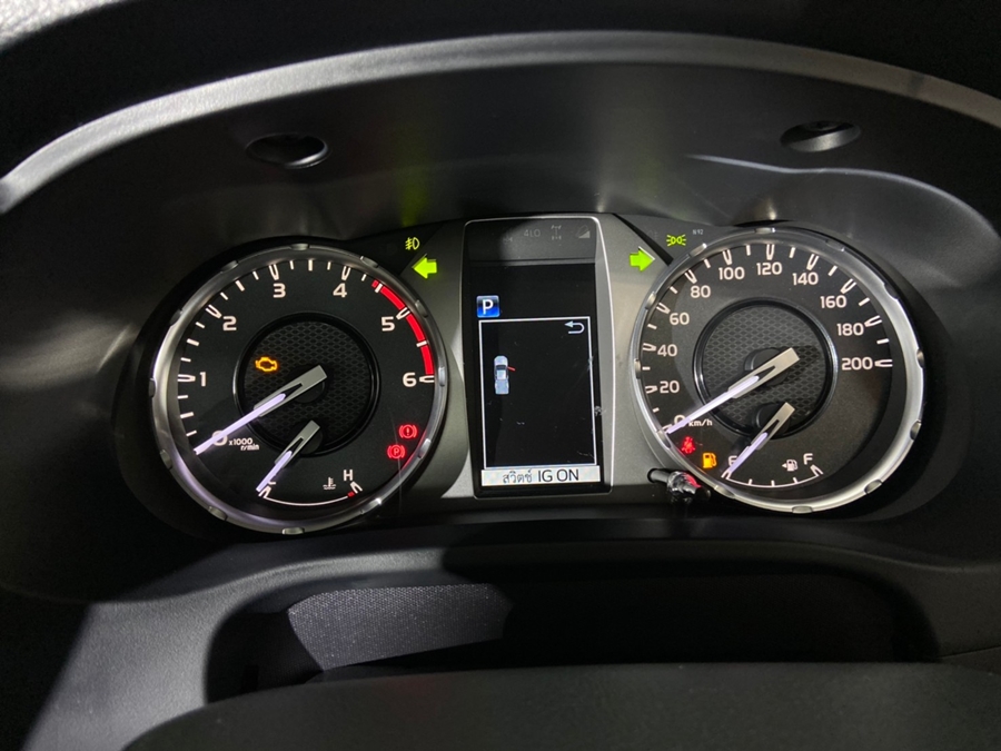 Toyota Revo Smart Cab 4X4 2.8 High โตโยต้า รีโว่ ปี 2022 : ภาพที่ 6