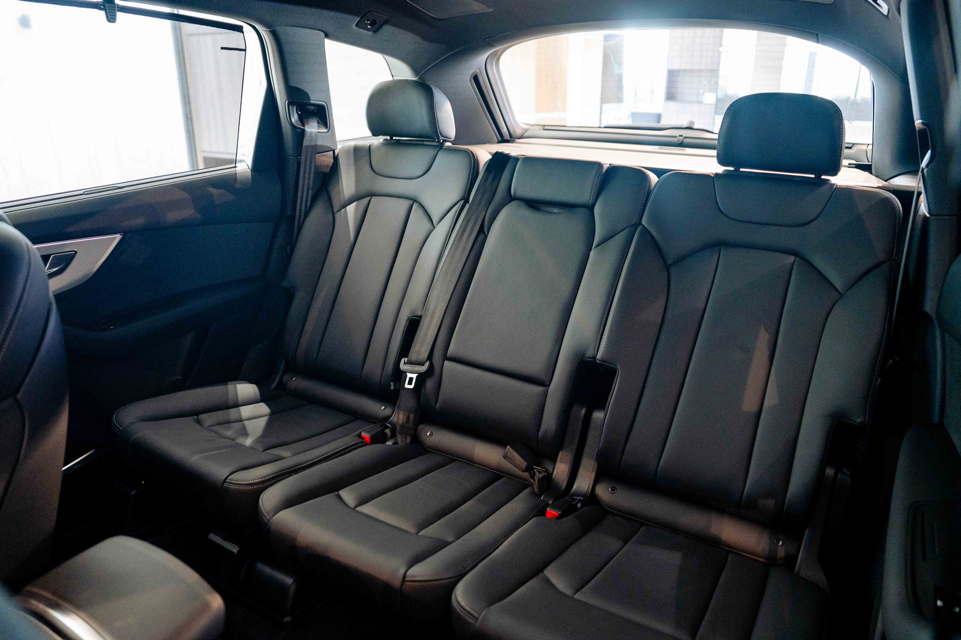 รูปภาพ อาวดี้ Audi Q7 TFSI e quattro S line edition one ปี 2024