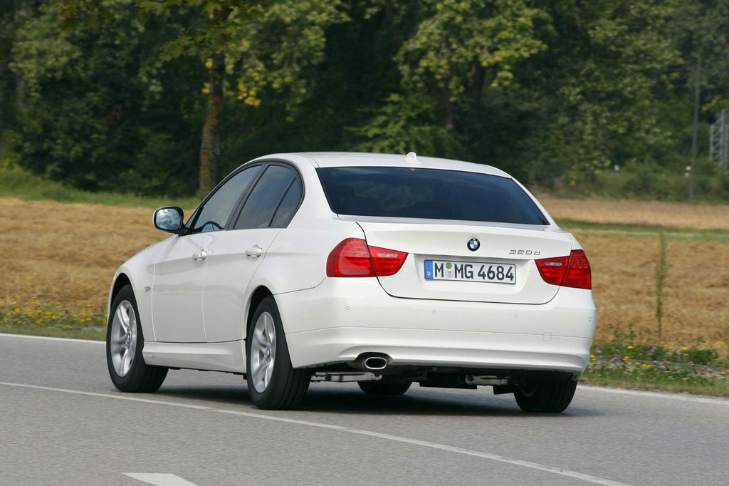 รูปภาพ บีเอ็มดับเบิลยู BMW Series 3 320d Sport ปี 2010