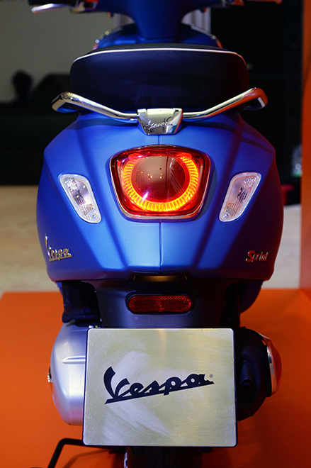 Vespa Sprint 150 i-Get ABS เวสป้า สปริ้นท์ ปี 2018 : ภาพที่ 5