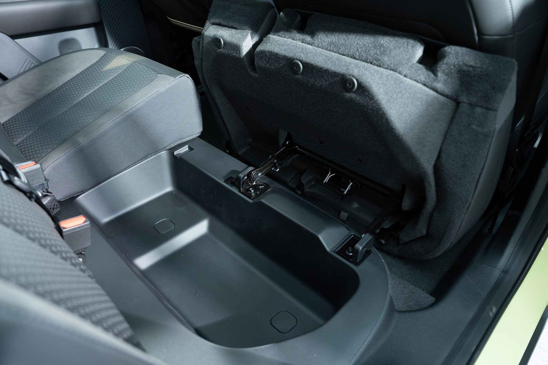 รูปภาพ ไฟเออร์ฟลาย Firefly 400 Standard ปี 2026