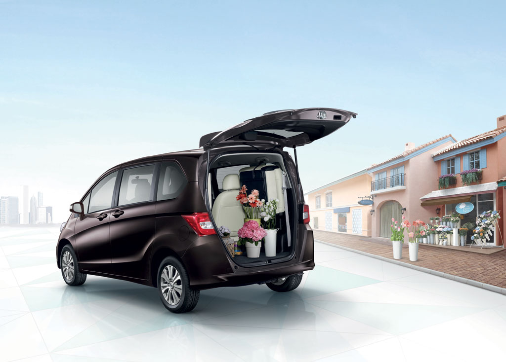 Honda Freed E ฮอนด้า ฟรีด ปี 2013 : ภาพที่ 3