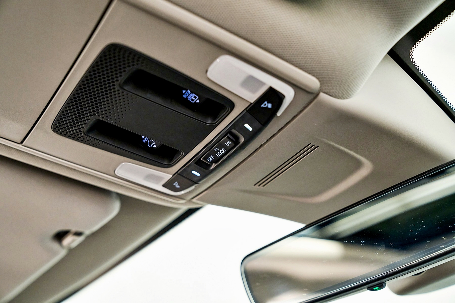 Honda CR-V EL 4WD 7 SEAT ฮอนด้า ซีอาร์-วี ปี 2023 : ภาพที่ 16